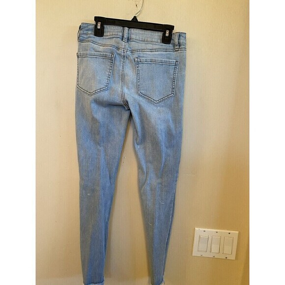 COPY - Refuge Destressed Denim Raw Hem Jeans Sz.2 - Picture 6 of 11